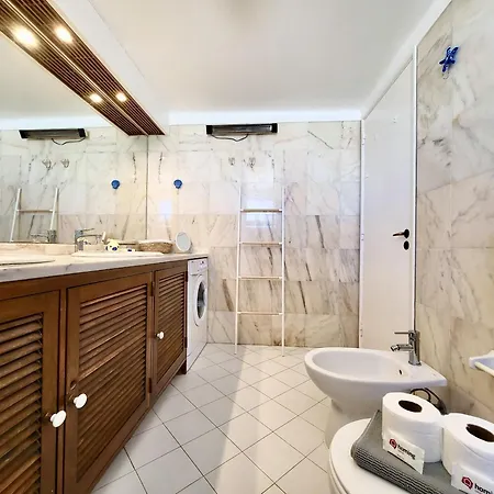 Sunset With Pool By Homing アパート *